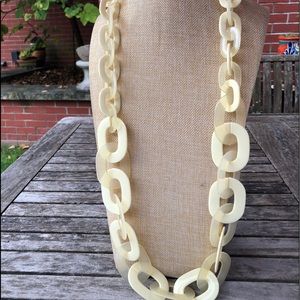 Retro Mod Yellow Acrylic Chain Link Necklace